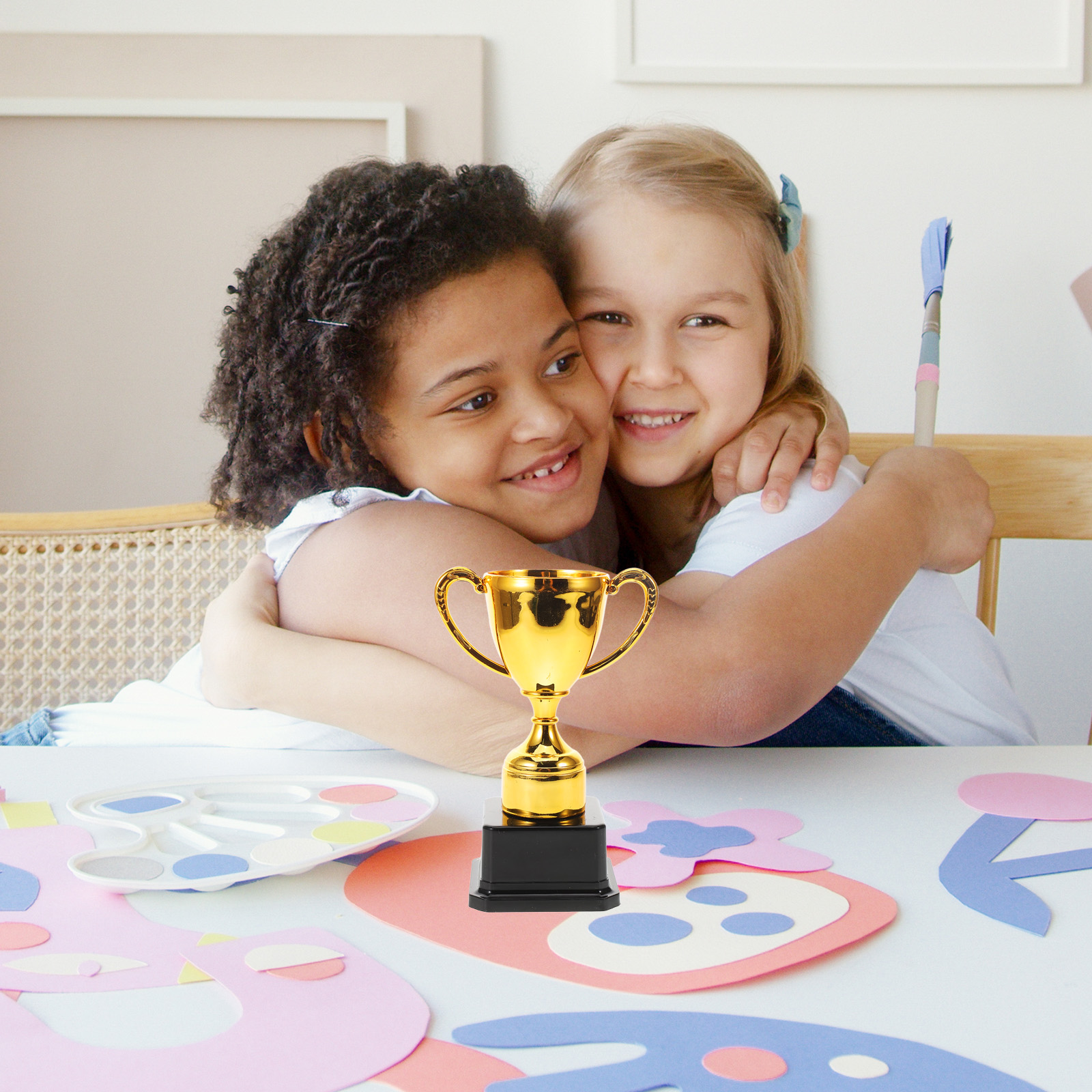 1Pcs Plastic Trophy Kids Award - Party Games Using Cups 评论和价格